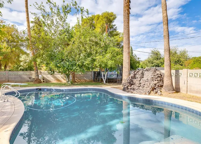 Сasa de vacaciones 8 Mi To Dtwn: Pet-friendly Home! *